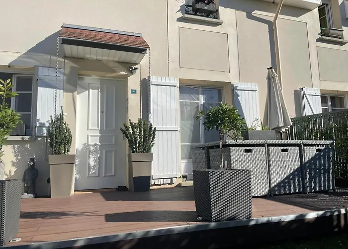 Chambres D'Hotes A Themes A 2,4Km Du Parc