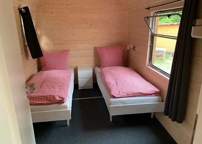 Bauwagen mit Gemeinschaftsbad Rheinsberg