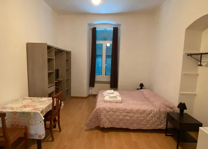 Cavour Guest House