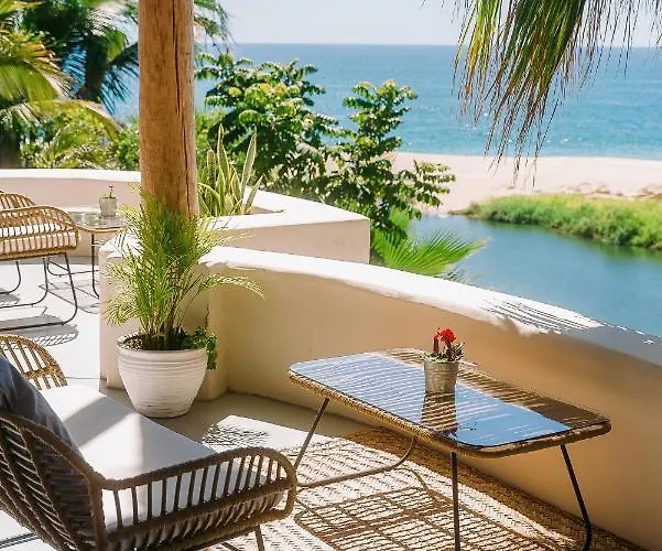 Villas La Mar - Adults 15 Plus
