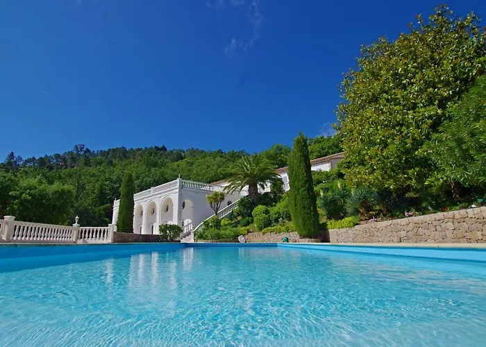 Chambre Vue Feerique Panoramique Calme Piscine Xxl Hotel Fréjus