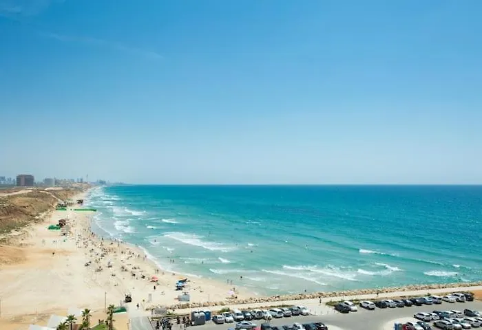 Oceanus Apartment Hotel