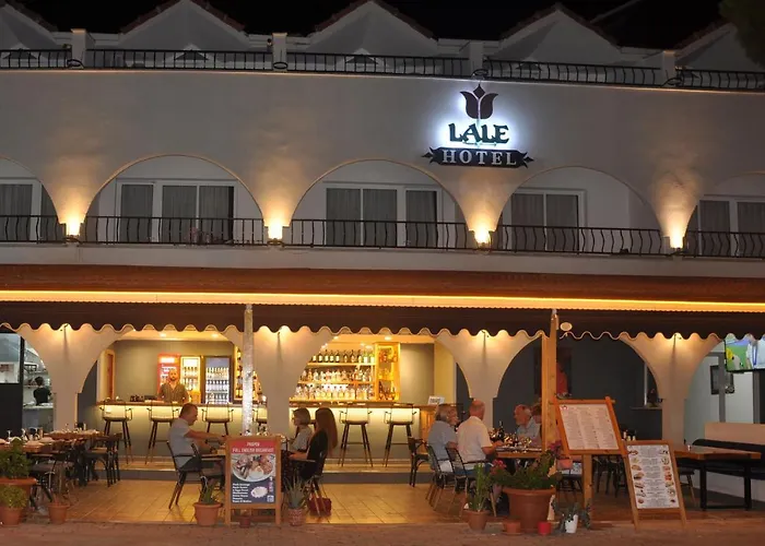Lale Otel Turunç