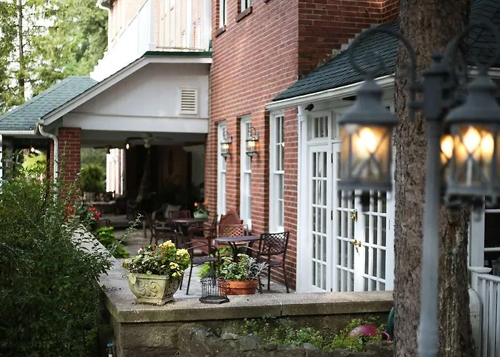 The Monte Vista Hotel Black Mountain