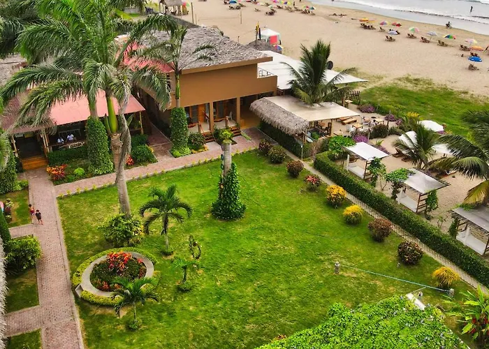 Hoteles en Montañita