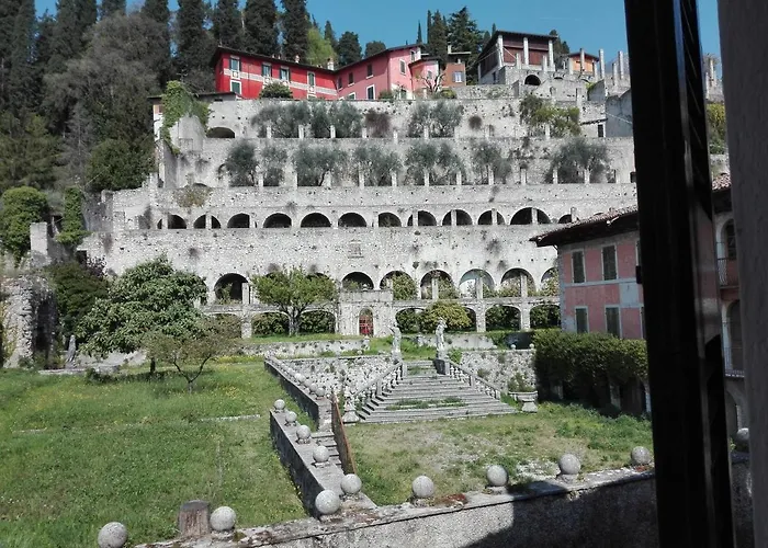 Albergo Giardino Toscolano-Maderno