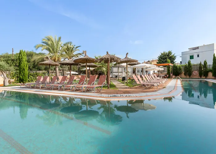 Apartamentos Playa Ferrera