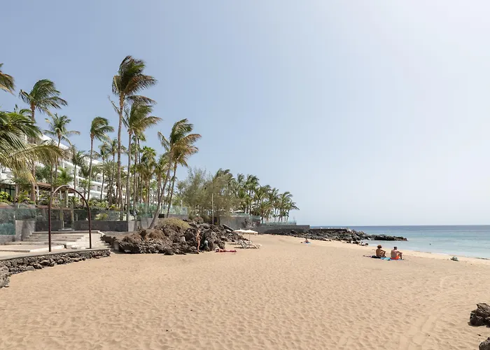 Hotels in Puerto del Carmen (Lanzarote)