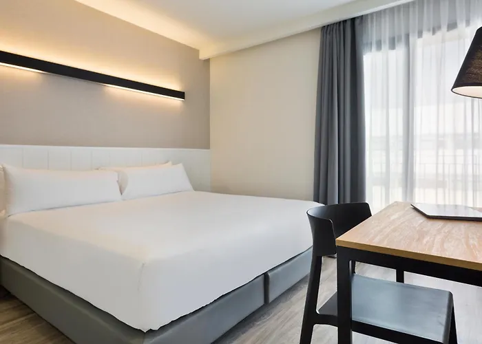 Acta Bcn 40 Hotel Barcelona