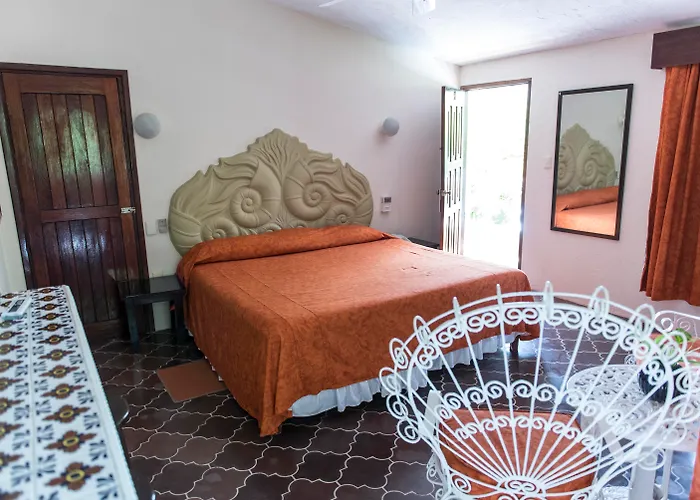 Villablanca Garden Beach Hotel Cozumel