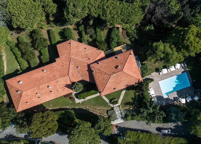 Aparthotel Residenze Al Colle Dei Pini Riccione