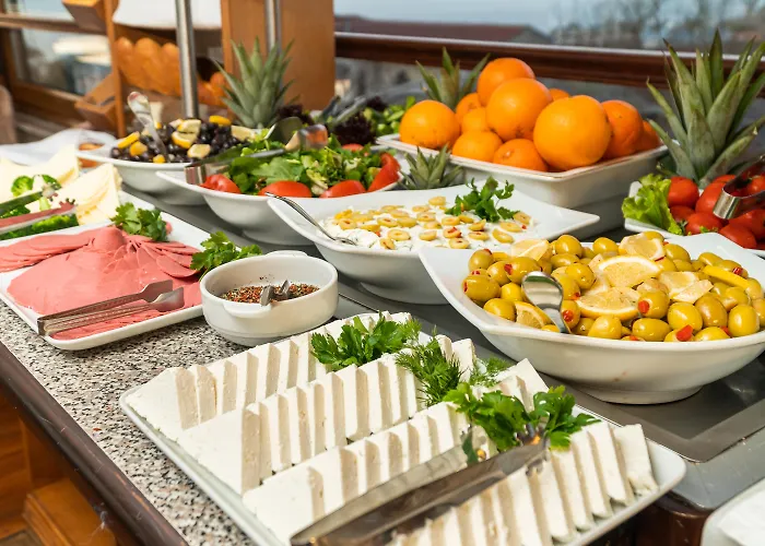 Alzer Hotel