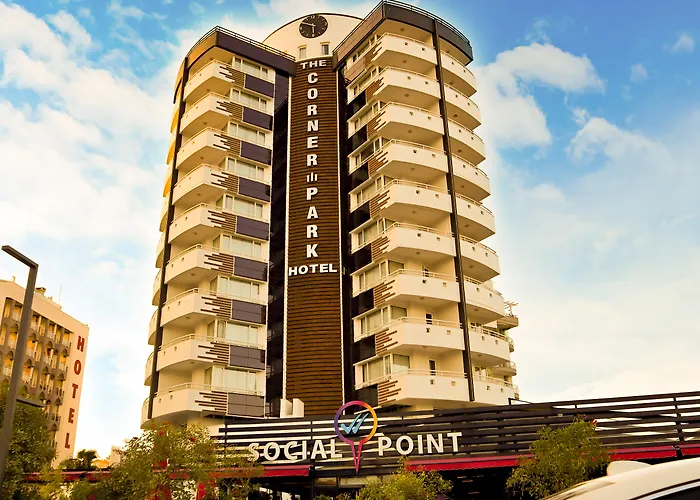 The Corner Park Hotel Antalya