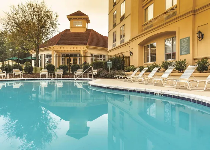 La Quinta By Wyndham Atlanta Ballpark/Galleria Smyrna