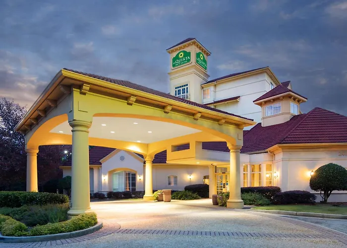 La Quinta By Wyndham Atlanta Ballpark/Galleria Smyrna