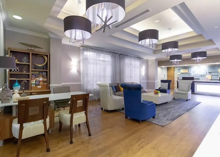 Holiday Inn Express Savannah - Historic District
