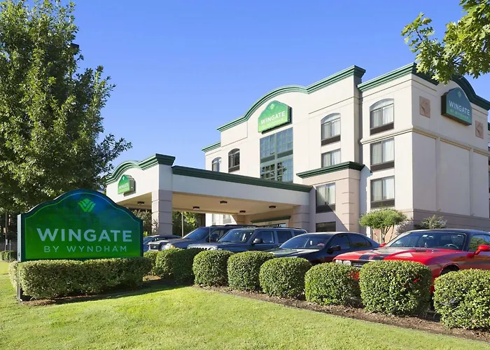 Wingate By Wyndham Little Rock Hotel