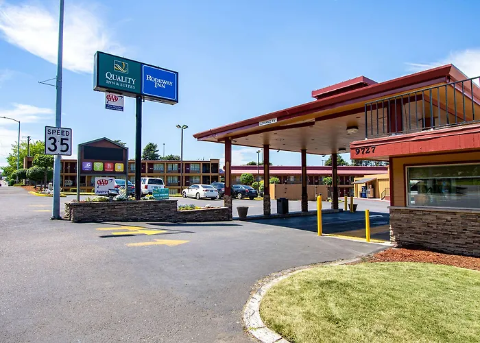 Quality Inn & Suites Airport