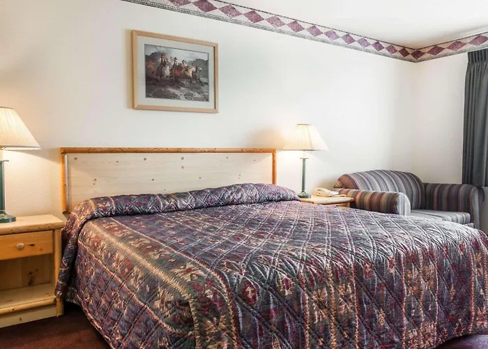 Rodeway Inn & Suites Spokane Valley
