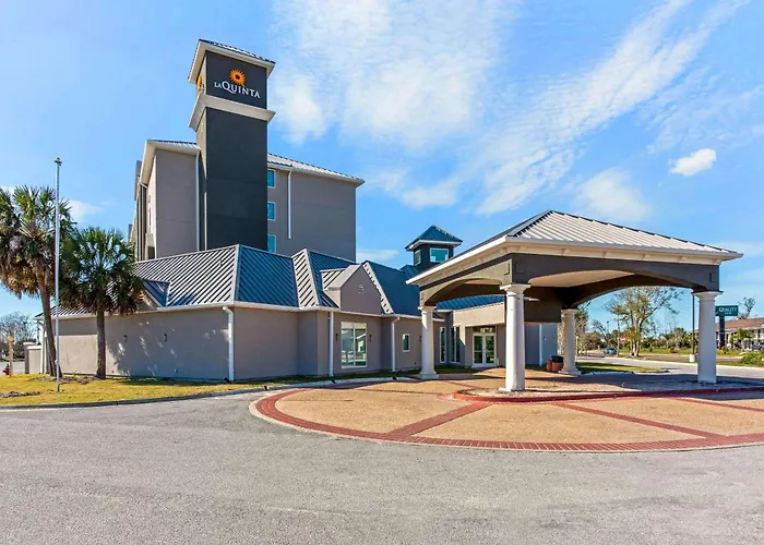 La Quinta Inn & Suites By Wyndham Panama City