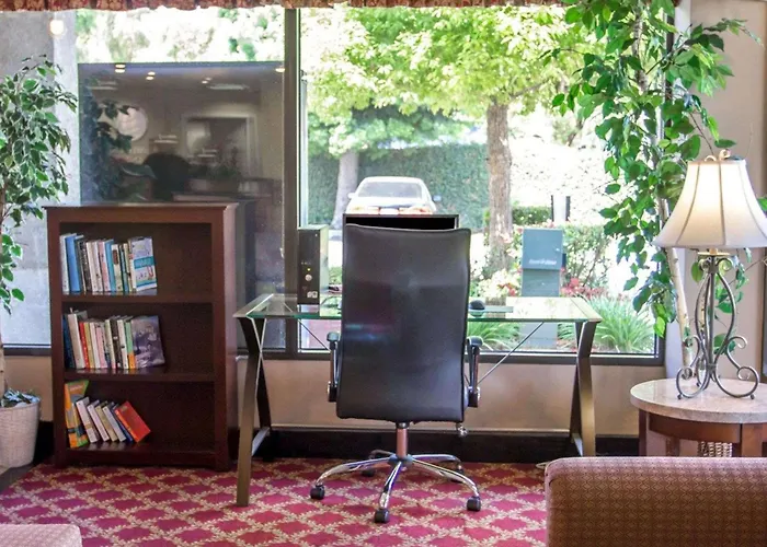 Quality Inn Riverside Near Ucr And Downtown