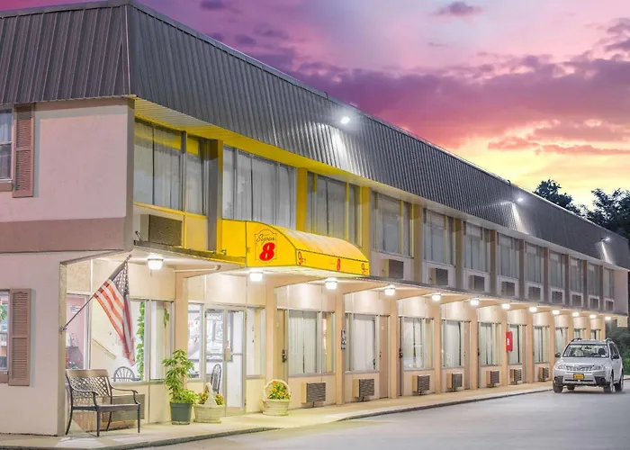 Super 8 By Wyndham Ashland