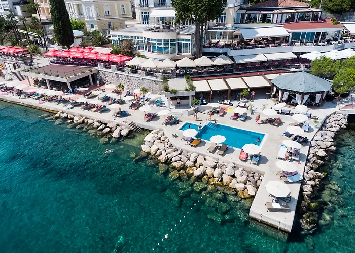Hotel Savoy