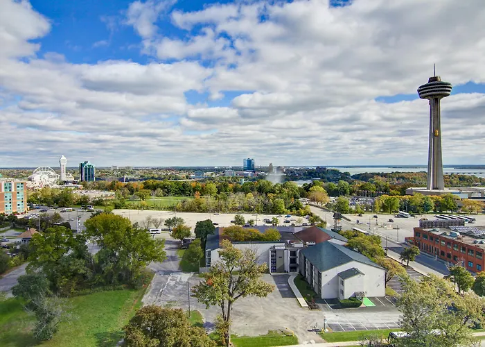 Doubletree Fallsview Resort & Spa By Hilton - Niagara Falls