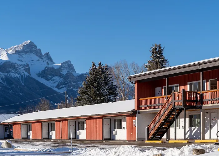 Rocky Mountain Ski Lodge