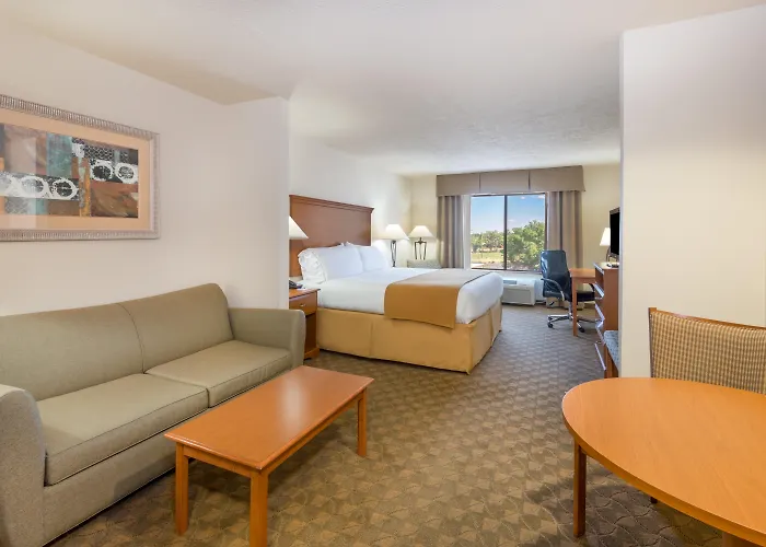 Holiday Inn Express Socorro By Ihg