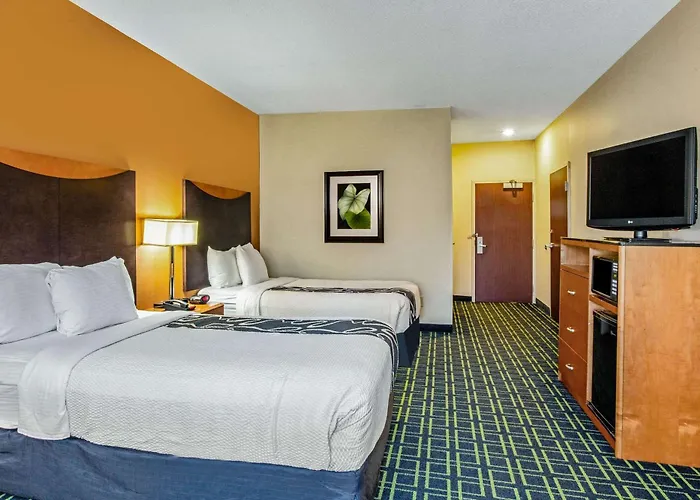 La Quinta By Wyndham Manassas Battlefield Hotel