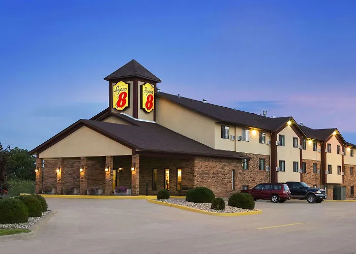 Super 8 By Wyndham Marion Motel