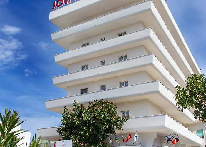 Joli Park Hotel - Caroli Hotels