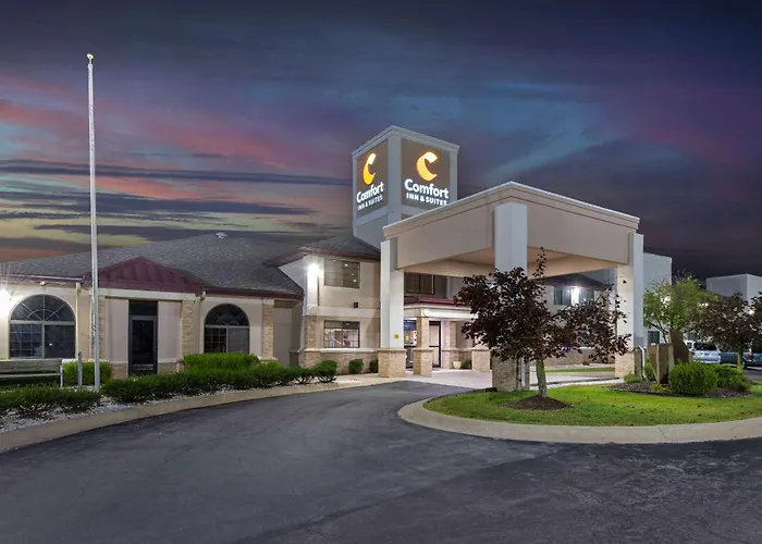 Comfort Inn & Suites Napoleon