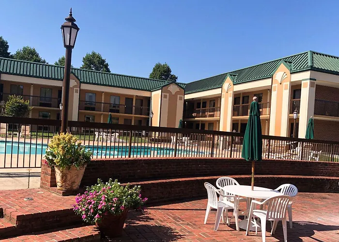 Quality Inn