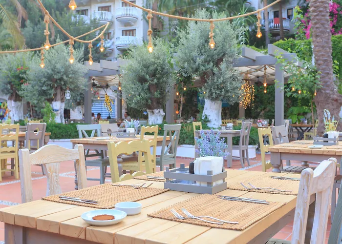 Flamingo Hotel&Spa - Pet Friendly Ölüdeniz