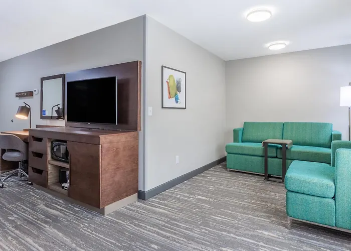 Hampton Inn Sioux Falls Hayward Addition