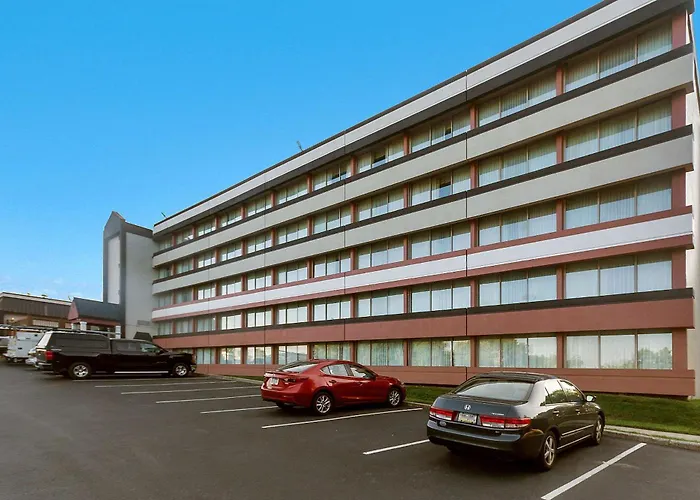 Exton Hotel And Conference Center