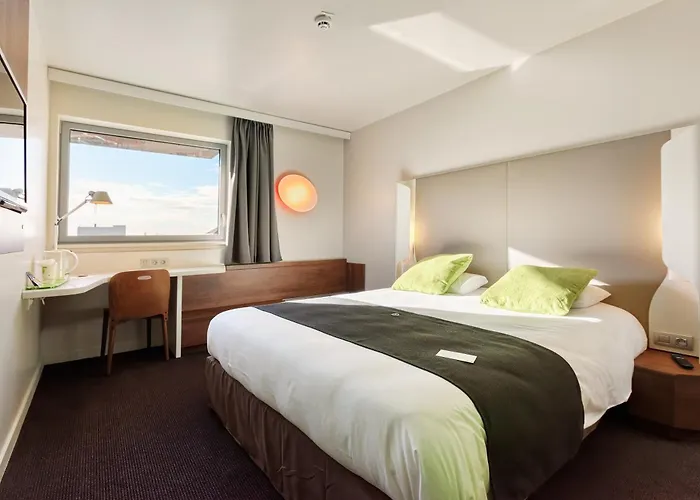 Hotel Campanile PRIME - La Roche Sur Yon Centre Gare