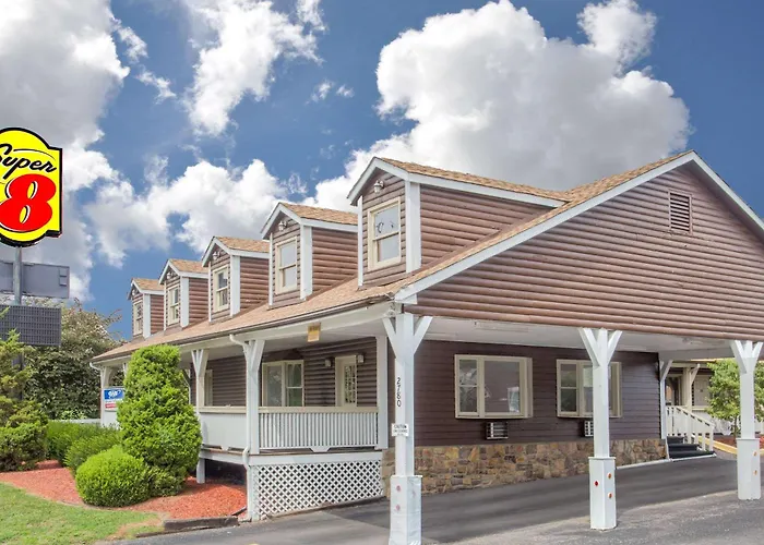 Super 8 By Wyndham Christiansburg