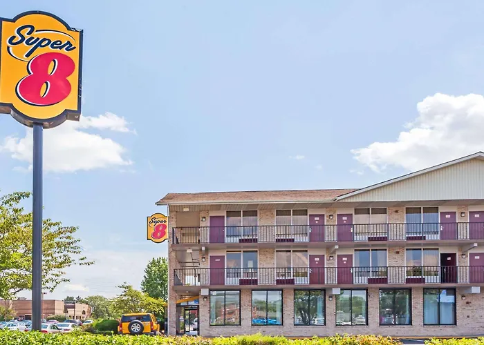 Super 8 By Wyndham Manassas
