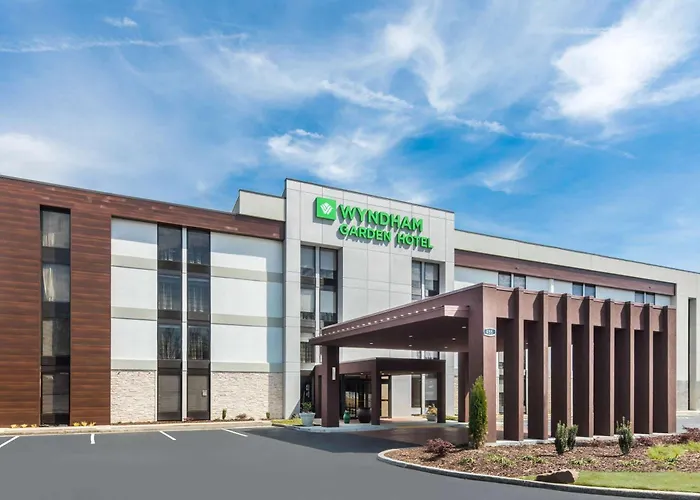 Wyndham Garden Marietta Atlanta North Hotel