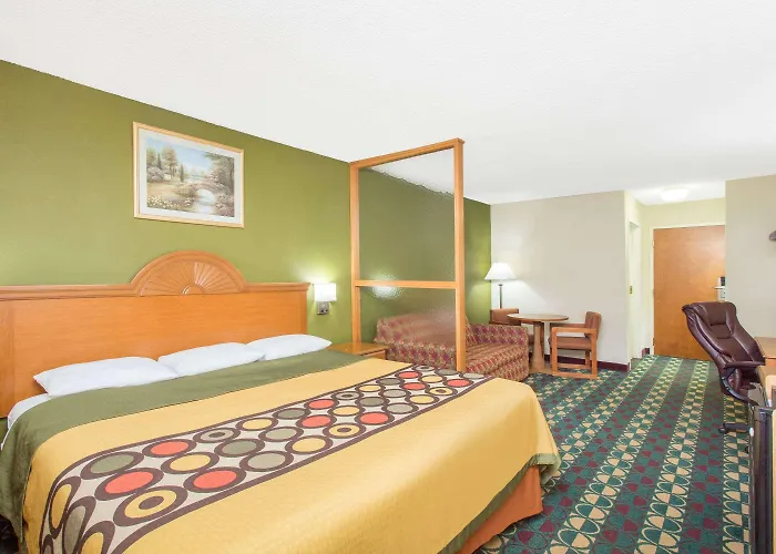 Super 8 By Wyndham Spartanburg/I-26 Exit 22