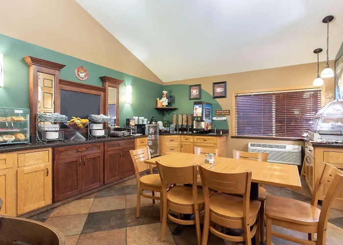 Americinn By Wyndham Sheboygan