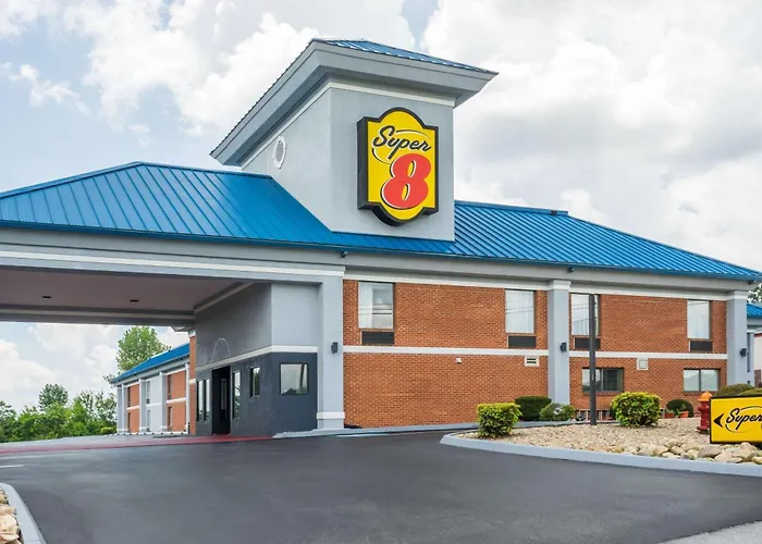 Super 8 By Wyndham Dandridge Hotel
