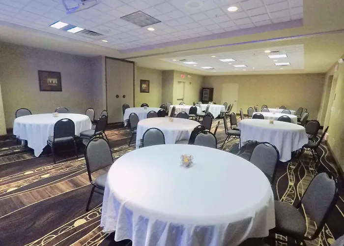 Hilton Garden Inn West Des Moines