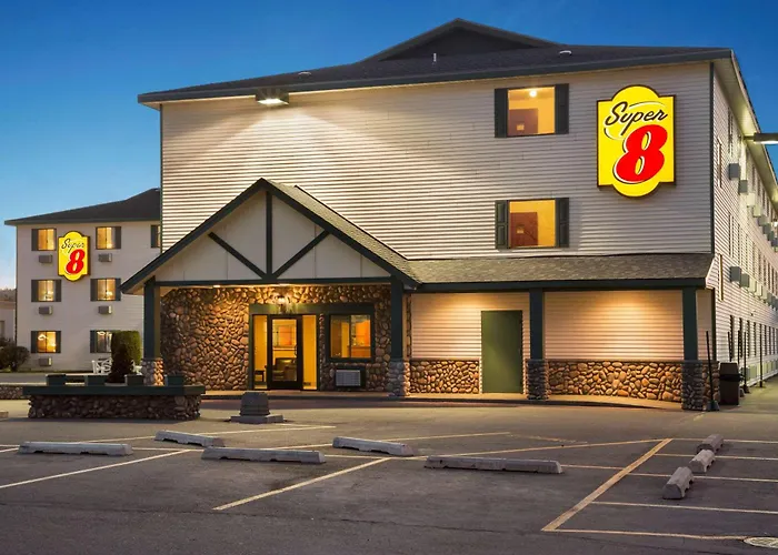 Super 8 By Wyndham Coeur D'Alene Motel