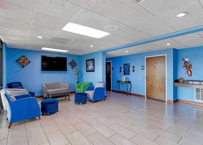 Surestay Hotel By Best Western Lenoir City