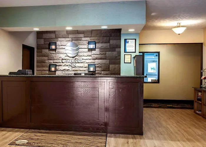 Baymont By Wyndham Richmond I-70 Hotel