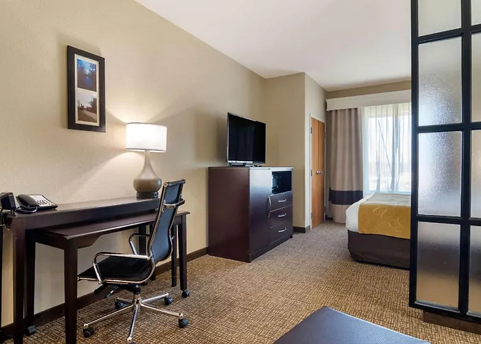 Byron Hotels